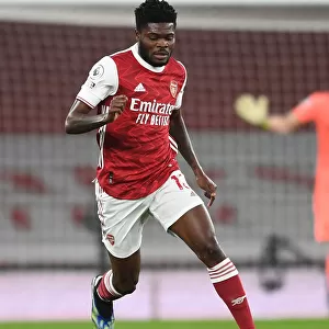 Thomas Partey in Action: Arsenal vs Manchester United (2020-21) - Emirates Stadium under COVID-19 Restrictions