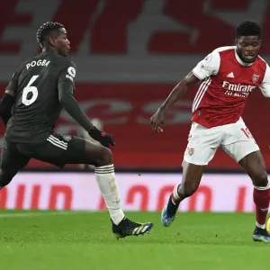 Thomas Partey vs Paul Pogba: A Battle of Midfield Titans in Empty Emirates - Arsenal vs Manchester United, Premier League 2020-21