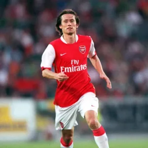 Thomas Rosicky's Brilliant Performance: Arsenal's Pre-Season Victory (2006)