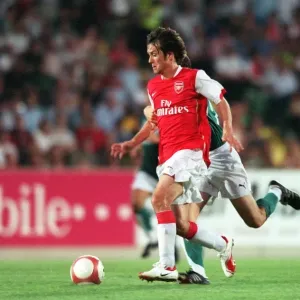 Thomas Rosicky's Brilliant Performance: Arsenal's Pre-Season Victory (2006)