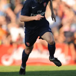 Thomas Vermaelen in Action: Arsenal Crushes SC Columbia 7-1 (Pre-Season Friendly, Vienna, Austria, 2009)