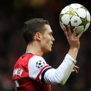 Thomas Vermaelen in Action: Arsenal FC vs Montpellier Herault SC, UEFA Champions League (2012)