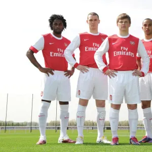 Thomas Vermaelen, Andrey Arshavin, Theo Walcott and Alex Song (Arsenal) in the new Arsenal home kit