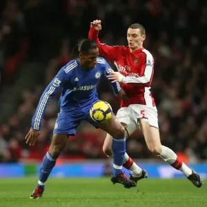 Thomas Vermaelen (Arsenal) Didier Drogba (Chelsea). Arsenal 0: 3 Chelsea Thomas Vermaelen (Arsenal) Didier Drogba (Chelsea). Arsenal 0: 3 Chelsea