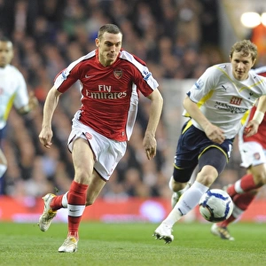 Thomas Vermaelen (Arsenal) Roman Pavlyuchenko (Tottenham). Tottenham Hotspur 2: 1 Arsenal
