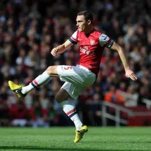 Thomas Vermaelen: Arsenal vs. Chelsea Showdown (2012-13) Thomas Vermaelen: Arsenal vs. Chelsea Showdown (2012-13)