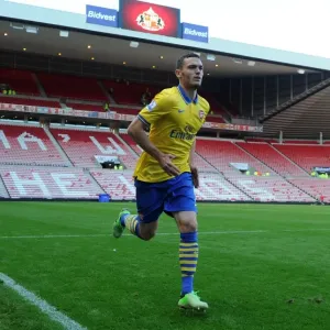 Thomas Vermaelen Leads Arsenal to Victory: 1-3 Over Sunderland at Stadium of Light, Barclays Premier League (September 14, 2013) Thomas Vermaelen Leads Arsenal to Victory: 1-3 Over Sunderland at Stadium of Light, Barclays Premier League (September 14, 2013)