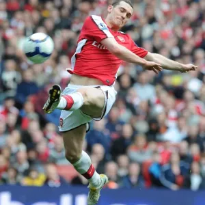 Thomas Vermaelen Leads Arsenal to Victory: Arsenal 1-0 Wolverhampton Wanderers, FA Premier League 2010