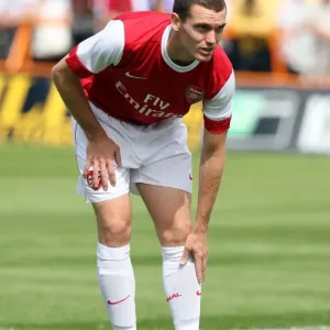 Thomas Vermaelen's Dominance: Arsenal Crush Barnet 4-0 in Pre-Season Friendly Thomas Vermaelen's Dominance: Arsenal Crush Barnet 4-0 in Pre-Season Friendly