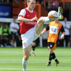 Thomas Vermaelen's Dominance: Arsenal Crushes Barnet 4-0 in Pre-Season Friendly Thomas Vermaelen's Dominance: Arsenal Crushes Barnet 4-0 in Pre-Season Friendly