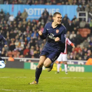 Thomas Vermaelen's Goal: Arsenal's 3rd against Stoke City in the Premier League, 2010