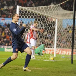 Thomas Vermaelen's Strike: Arsenal's Triumphant Third at Stoke City (BPL, 2010)