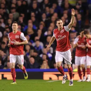 Thomas Vermaelen's Stunner: Everton vs. Arsenal, Premier League 2011-12 - A Goal to Remember