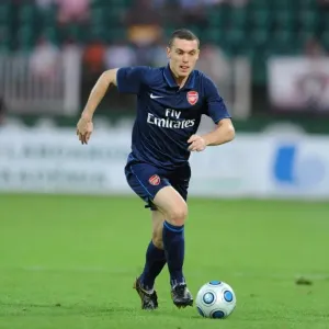 Thomas Vermaelen's Unforgettable Debut: Arsenal's 5-0 Crushing of Szombathelyi in Pre-Season Friendly, July 2009 Thomas Vermaelen's Unforgettable Debut: Arsenal's 5-0 Crushing of Szombathelyi in Pre-Season Friendly, July 2009
