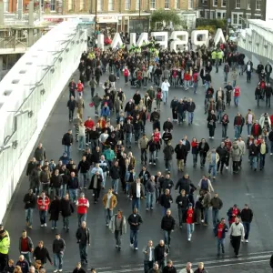 Thousands Celebrate Arsenal's Triumph: Arsenal 3:0 Tottenham at Emirates Stadium