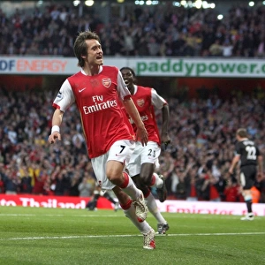 Thrilling Rosicky Strike: Arsenal's Opening Goal in 3:1 Triumph over Manchester City, FA Premiership (2007)