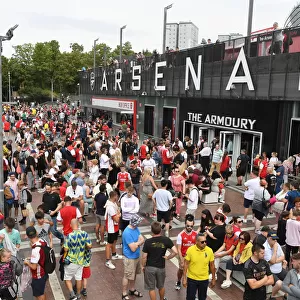 Throngs of Arsenal Fans Gathered Outside Emirates Stadium for the Arsenal vs Sevilla Pre-Season Clash, London 2022