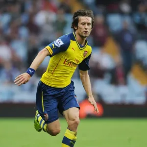 Tomas Rosicky in Action: Arsenal vs. Aston Villa, Premier League 2014-15