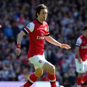Tomas Rosicky in Action: Fulham vs. Arsenal, Premier League 2012-13 Tomas Rosicky in Action: Fulham vs. Arsenal, Premier League 2012-13