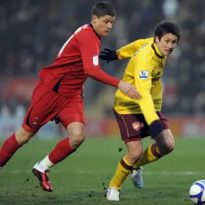 Tomas Rosicky (Arsenal) Alex Revell (Orient). Leyton Orient 1: 1 Arsenal Tomas Rosicky (Arsenal) Alex Revell (Orient). Leyton Orient 1: 1 Arsenal
