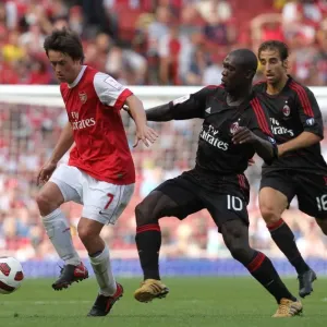 Tomas Rosicky (Arsenal) Clarence Seedorf (Milan). Arsenal 1: 1 AC Milan Tomas Rosicky (Arsenal) Clarence Seedorf (Milan). Arsenal 1: 1 AC Milan