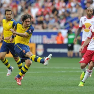 Tomas Rosicky (Arsenal) Eric Alexander (Red Bulls). New York Red Bulls 1: 0 Arsenal