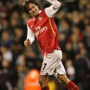 Tomas Rosicky celebrates scoring the 3rd Arsenal goal