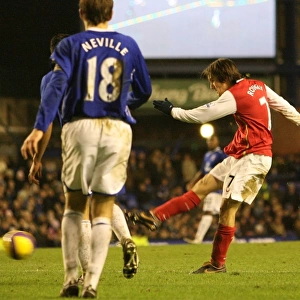 Tomas Rosicky scores Arsenals 4th goal