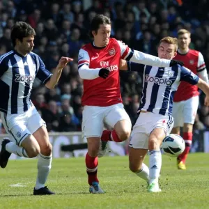 Tomas Rosicky's Powerful Past: Overpowering Yacob and Morrison in Arsenal's Battle against West Bromwich Albion Tomas Rosicky's Powerful Past: Overpowering Yacob and Morrison in Arsenal's Battle against West Bromwich Albion