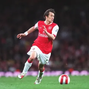 Tomas Rosicky's Stunner: Arsenal's 3-1 Victory Over Manchester City (April 17, 2007) Tomas Rosicky's Stunner: Arsenal's 3-1 Victory Over Manchester City (April 17, 2007)