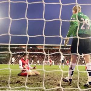 Tomas Rosicky's Triumph: The Thrilling Moment He Scored Arsenal's 3rd Goal Against Fulham (0:3), Barclay Premier League, 2008 Tomas Rosicky's Triumph: The Thrilling Moment He Scored Arsenal's 3rd Goal Against Fulham (0:3), Barclay Premier League, 2008