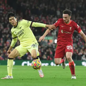 Tomiyasu vs. Jota: A Premier League Showdown at Anfield - Liverpool vs. Arsenal
