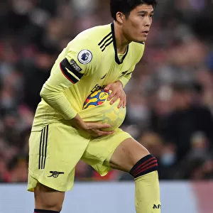 Tomiyasu vs Manchester United: Arsenal's Defender Stands Firm at Old Trafford
