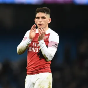 Torreira Applauds Arsenal Fans: Manchester City vs Arsenal, Premier League 2018-19