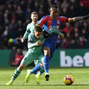 Torreira vs Ayew: A Premier League Battle at Selhurst Park Torreira vs Ayew: A Premier League Battle at Selhurst Park