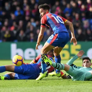 Torreira vs Ayew-Townsend: Intense Battle in Crystal Palace vs Arsenal Premier League Clash