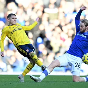 Torreira vs. Davies: Everton vs. Arsenal Football Clash in Premier League (December 2019)