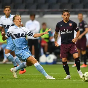 Torreira vs. Leiva: Intense Battle in Arsenal's Pre-Season Clash with Lazio Torreira vs. Leiva: Intense Battle in Arsenal's Pre-Season Clash with Lazio
