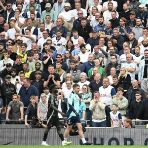 Tottenham Hotspur FC v Arsenal FC - Premier League
