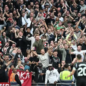 Tottenham Hotspur FC v Arsenal FC - Premier League