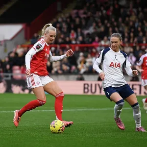 Tottenham Hotspur v Arsenal - Barclays Women's Super League<br> Tottenham Hotspur v Arsenal - Barclays Women's Super League Tottenham Hotspur v Arsenal - Barclays Women's Super League<br> Tottenham Hotspur v Arsenal - Barclays Women's Super League