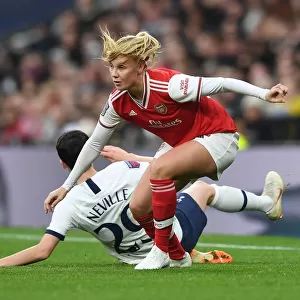 Tottenham vs Arsenal: Beth Mead Faces Off in FA WSL Clash