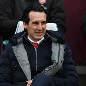 Unai Emery Before Arsenal's Clash Against West Ham United (January 2019) Unai Emery Before Arsenal's Clash Against West Ham United (January 2019)
