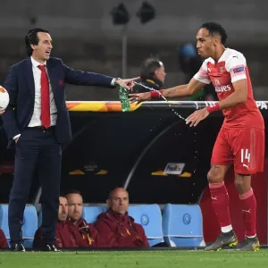 Unai Emery Coaches Aubameyang in Napoli's Stadio San Paolo: Arsenal's Europa League Quarterfinal Battle (2018-19)
