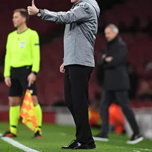Unai Emery Leads Arsenal in Europa League Battle Against Eintracht Frankfurt