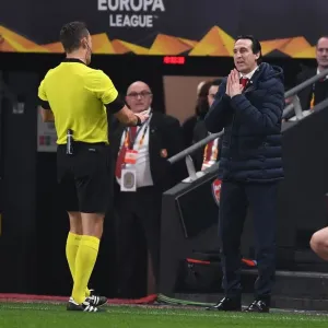 Unai Emery Protests Referee Decision During Stade Rennais vs. Arsenal Europa League Clash