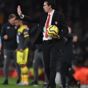 Unai Emery's Determination: Arsenal vs. Southampton - Premier League Clash at Emirates Stadium Unai Emery's Determination: Arsenal vs. Southampton - Premier League Clash at Emirates Stadium