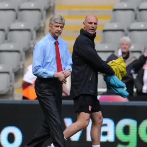 United in Focus: Arsene Wenger and Steve Bould's Pre-Match Huddle (Newcastle United vs Arsenal, 2012-13) United in Focus: Arsene Wenger and Steve Bould's Pre-Match Huddle (Newcastle United vs Arsenal, 2012-13)