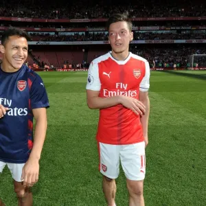 Unity at Emirates: Ozil and Sanchez Connect Unity at Emirates: Ozil and Sanchez Connect