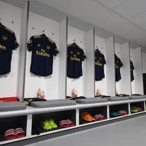 Unseen Moments in the Arsenal Changing Room: Preparing for the Liverpool Showdown (2019-20) Unseen Moments in the Arsenal Changing Room: Preparing for the Liverpool Showdown (2019-20)